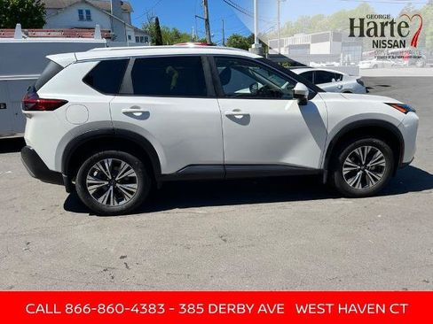 Certified 2023 Nissan Rogue SV w/ SV Premium B Package AWD/4WD image 5