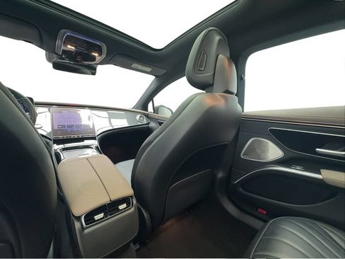 Used 2023 Mercedes-Benz EQS 450+ Sedan image 39