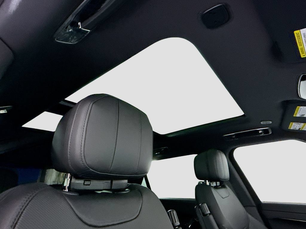 New 2026 Land Rover Range Rover Sport Dynamic SE AWD/4WD image 20