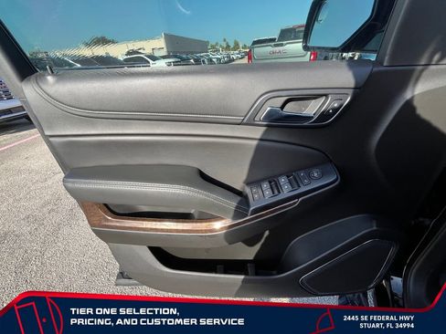 Used 2019 Chevrolet Tahoe LS w/ Enhanced Driver Alert Package AWD/4WD image 23
