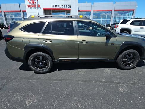 Used 2023 Subaru Outback Wilderness AWD/4WD image 2