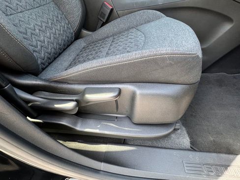 Certified 2022 Chevrolet Equinox LT AWD/4WD image 13