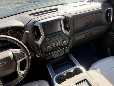 Used 2019 Chevrolet Silverado 1500 RST AWD/4WD image 21