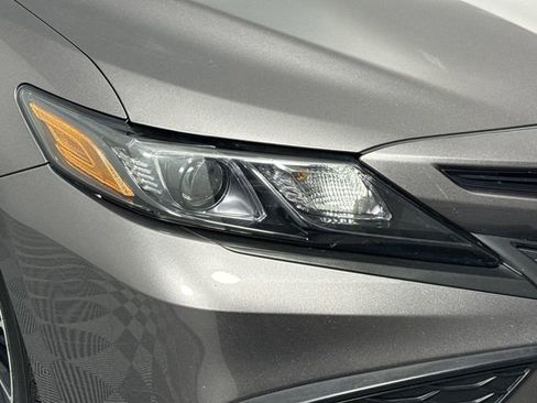 Used 2024 Toyota Camry SE image 37