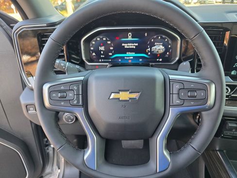 New 2026 Chevrolet Silverado 1500 LT image 17