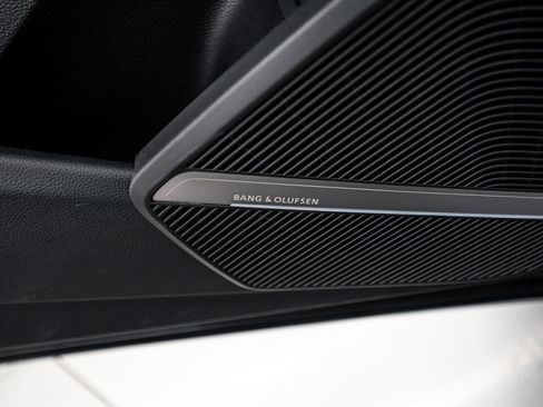 Certified 2023 Audi Q5 2.0T Premium Plus image 17