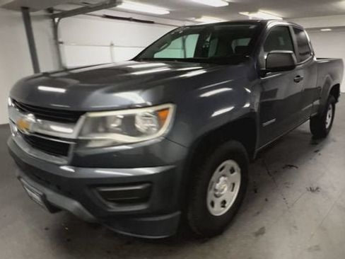 Certified 2017 Chevrolet Colorado W/T w/ WT Convenience Package RWD image 4