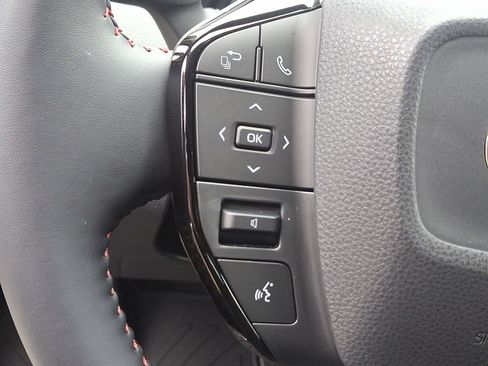 New 2026 Toyota Prius Plug-In Hybrid image 16