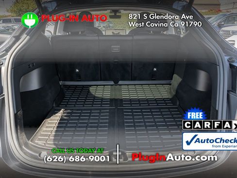 Used 2022 Tesla Model Y Long Range AWD/4WD image 14