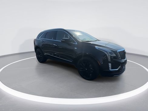 New 2025 Cadillac XT5 Premium Luxury image 2