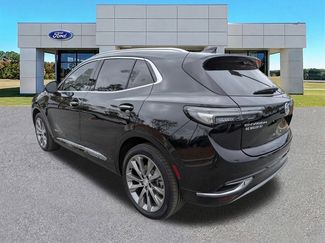 Used 2021 Buick Envision Avenir w/ Technology Package II video 3