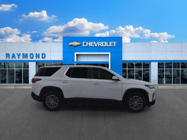 Used 2022 Chevrolet Traverse LT AWD/4WD image 2