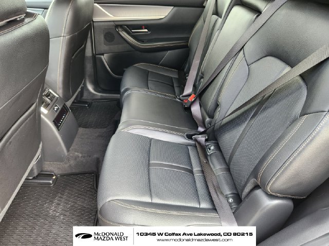 Used 2024 MAZDA CX-90 Plug-In Hybrid w/ Preferred AWD/4WD image 33