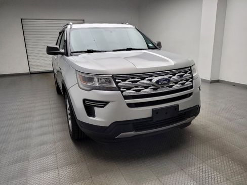 Used 2019 Ford Explorer XLT AWD/4WD image 14