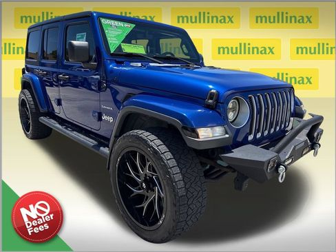 Used 2019 Jeep Wrangler Unlimited Sahara AWD/4WD image 1
