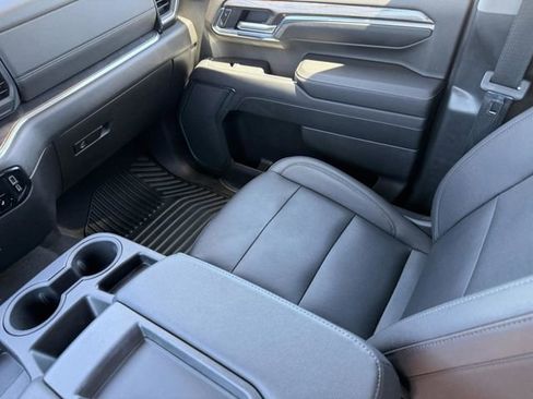 Used 2024 Chevrolet Silverado 2500 LTZ image 20