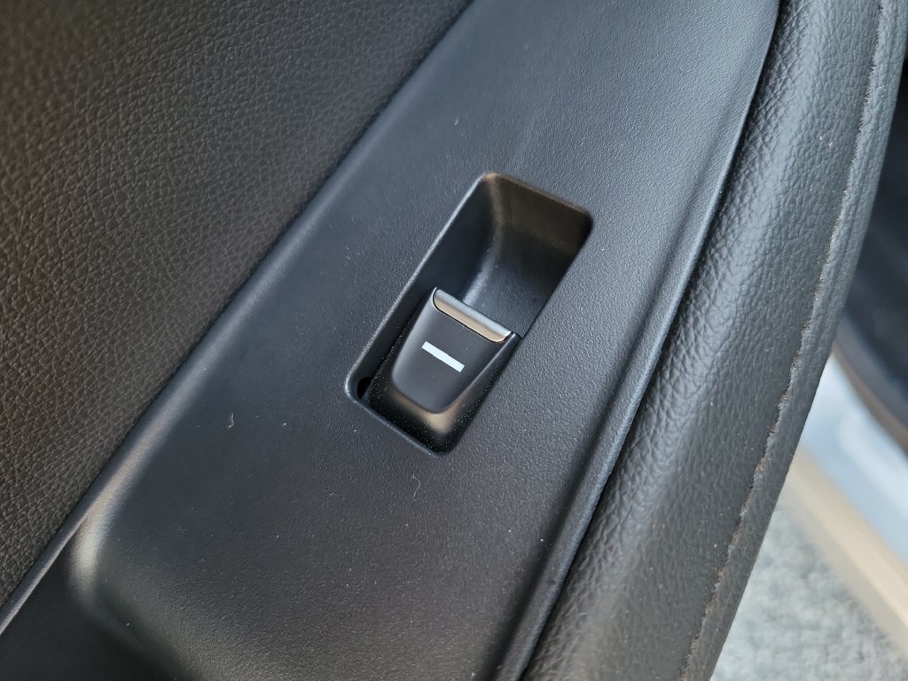 Certified 2024 Acura MDX FWD image 16