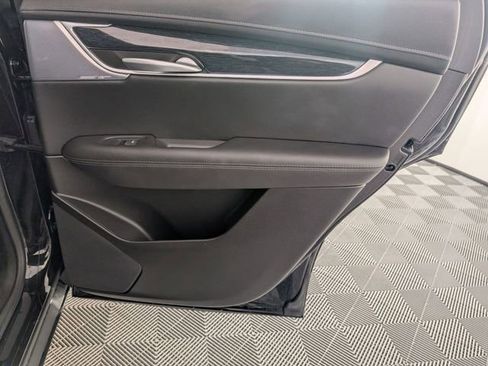 Used 2025 Cadillac XT5 Premium Luxury image 32