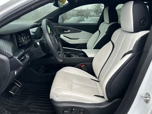 Used 2024 Acura ZDX A-Spec image 19