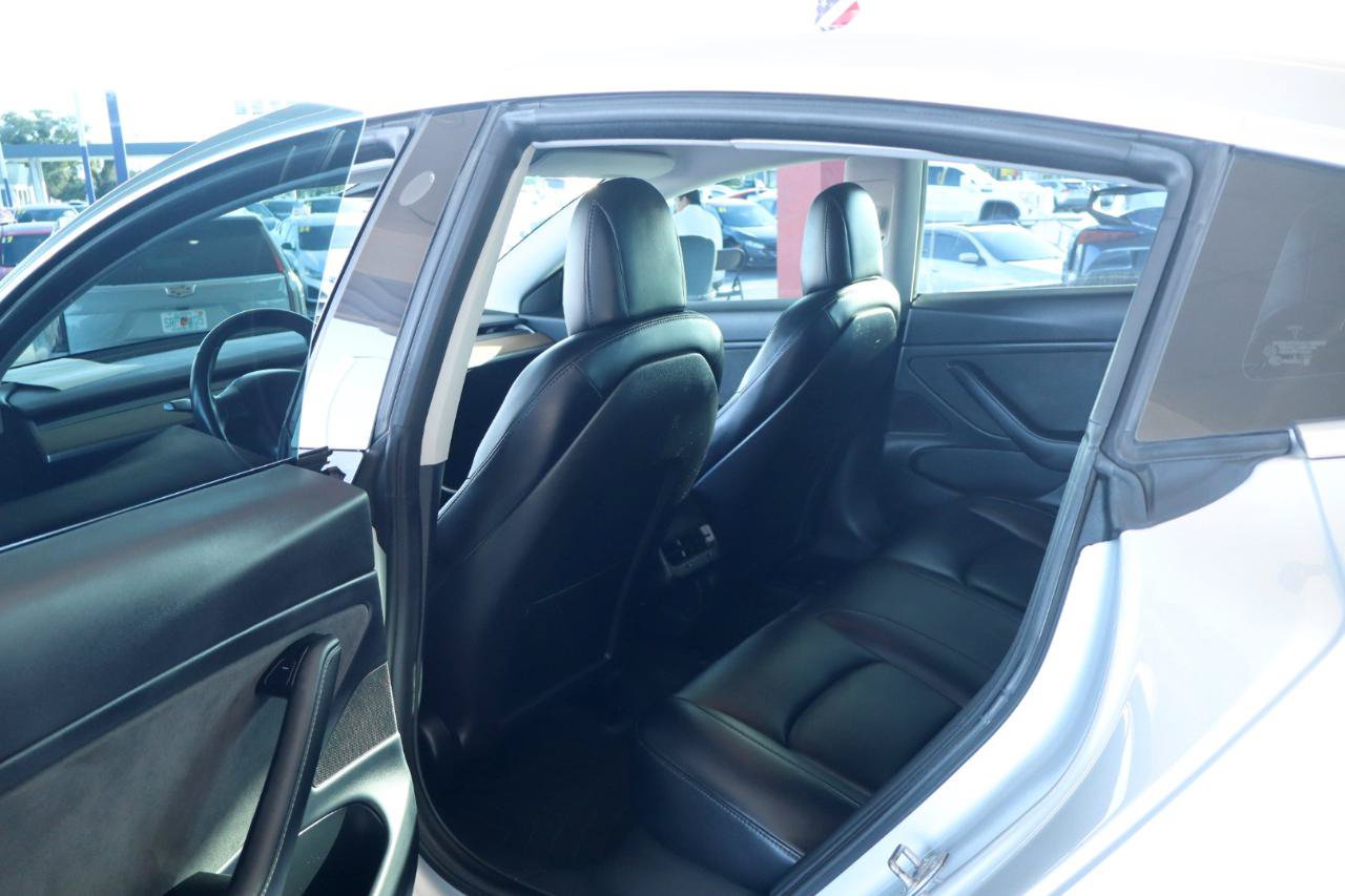 Used 2018 Tesla Model 3 Long Range RWD image 28
