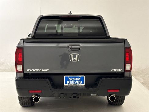 Certified 2023 Honda Ridgeline RTL-E image 3