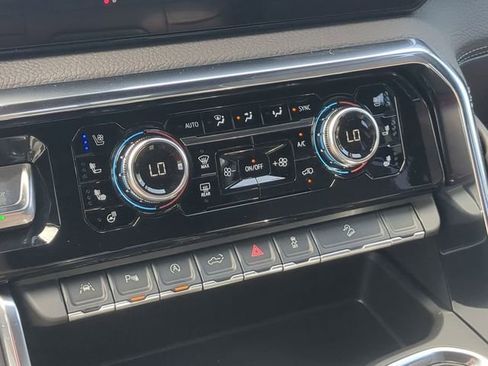 New 2026 GMC Sierra 1500 Denali AWD/4WD image 33