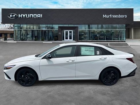 New 2026 Hyundai Elantra SEL Sport FWD image 8
