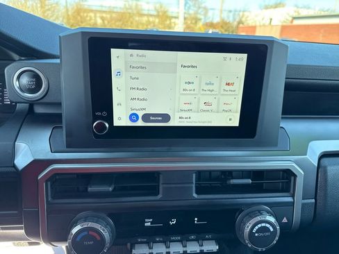 Used 2025 Toyota 4Runner SR5 image 21