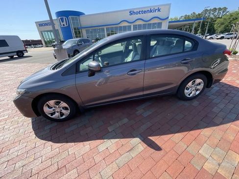 Used 2014 Honda Civic LX image 23