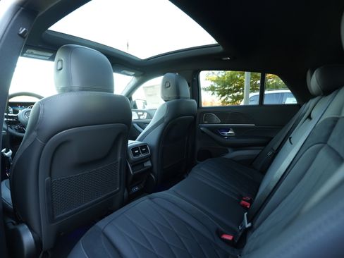 New 2026 Mercedes-Benz GLE 53 AMG 4MATIC Coupe image 42