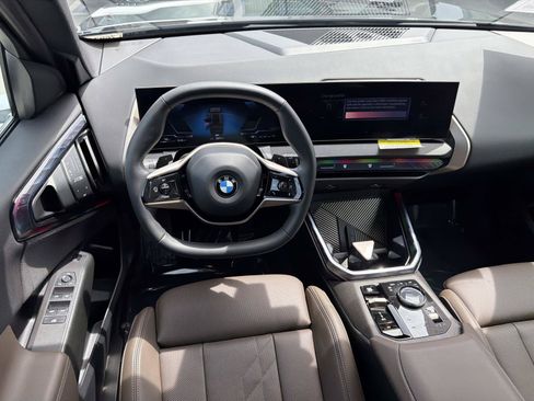 Used 2025 BMW X3 xDrive30i w/ Convenience Package AWD/4WD image 9