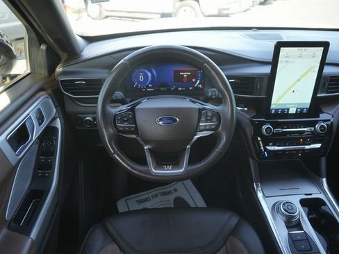 Used 2022 Ford Explorer King Ranch w/ Class IV Trailer Tow Package image 24