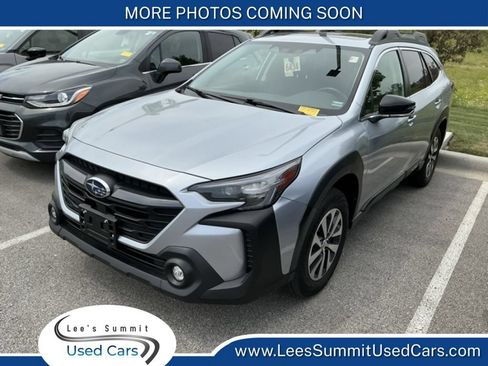 Certified 2024 Subaru Outback Premium AWD/4WD image 1