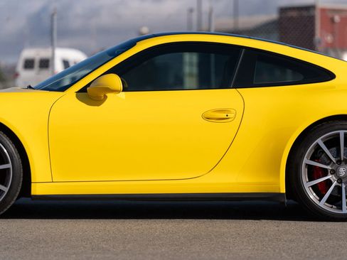 Used 2014 Porsche 911 Carrera 4S image 60