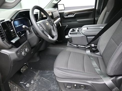 New 2026 Chevrolet Silverado 1500 LT AWD/4WD image 8