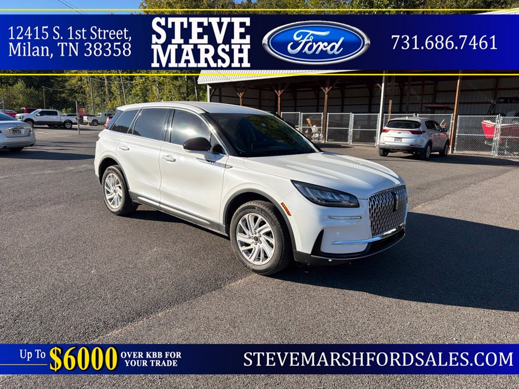 Used 2023 Lincoln Corsair AWD image 1