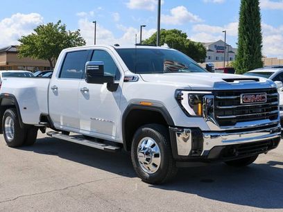 New 2026 GMC Sierra 3500 SLT w/ SLT Convenience Package