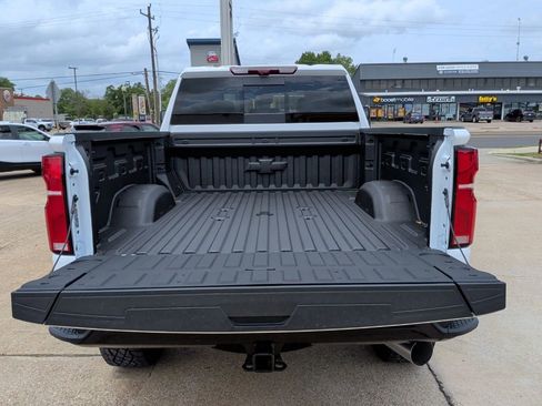 New 2026 Chevrolet Silverado 2500 ZR2 AWD/4WD image 42