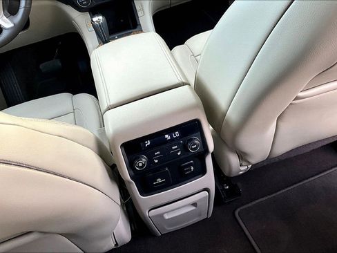 Used 2017 GMC Acadia Denali w/ Technology Package image 12