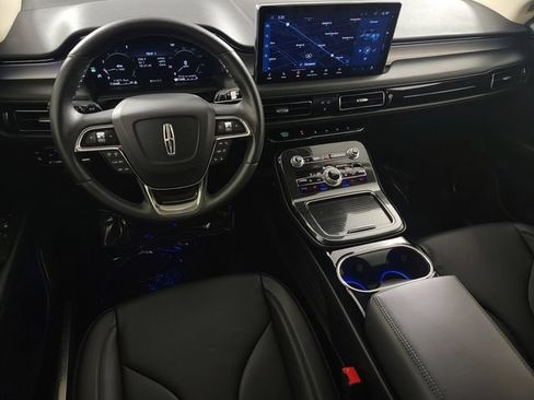 Used 2023 Lincoln Nautilus Reserve AWD/4WD image 31