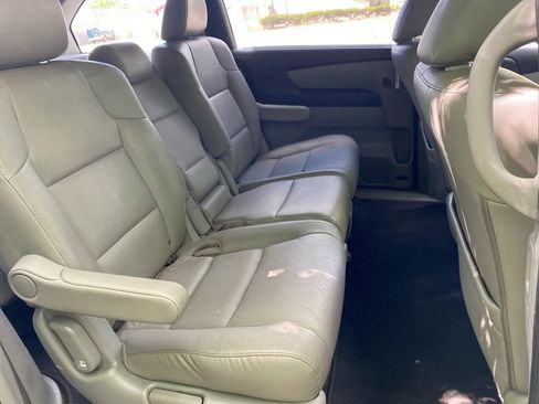 Used 2017 Honda Odyssey EX-L image 24