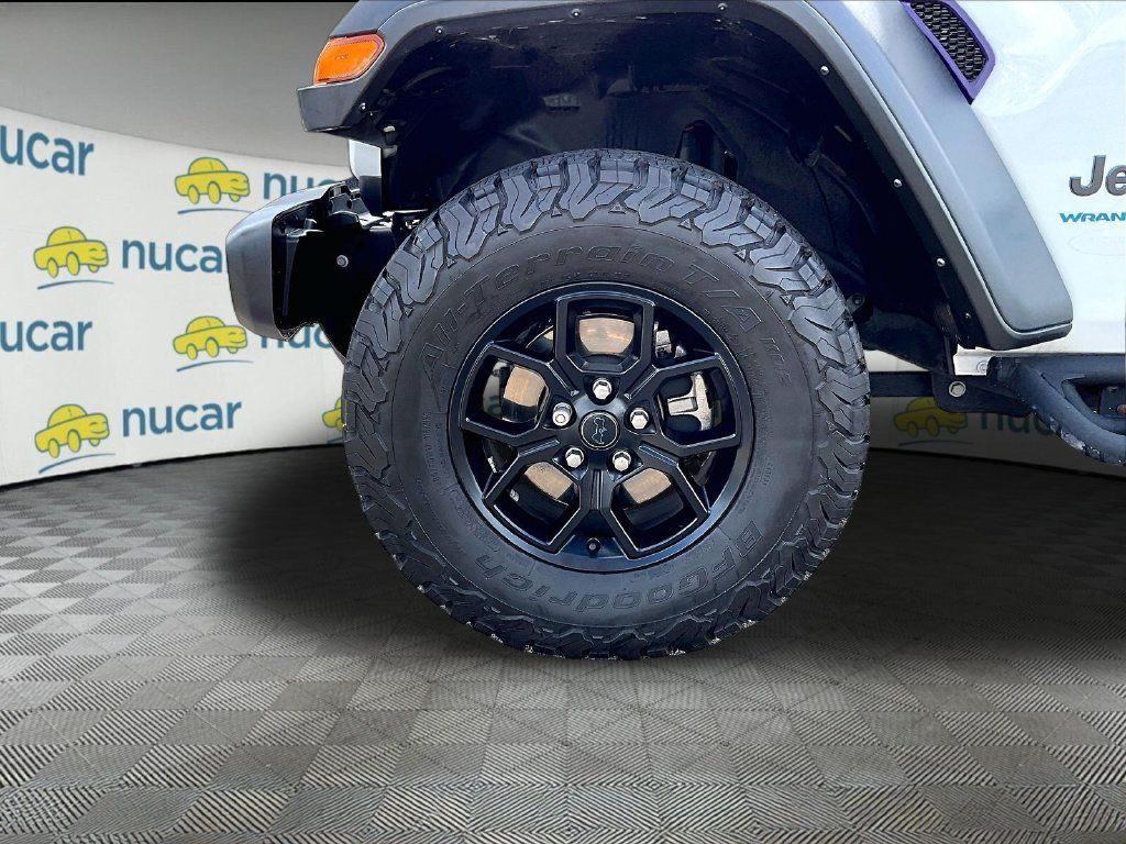 Used 2024 Jeep Wrangler Unlimited AWD/4WD image 7