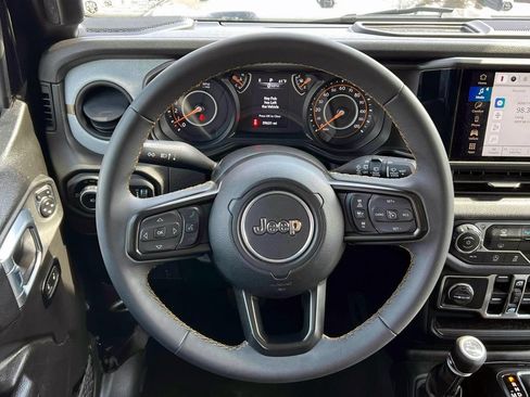 Used 2024 Jeep Wrangler Unlimited Sport AWD/4WD image 16