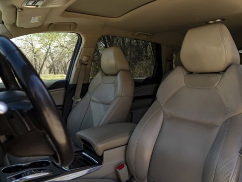 Used 2016 Acura MDX SH-AWD w/ Technology Package image 17