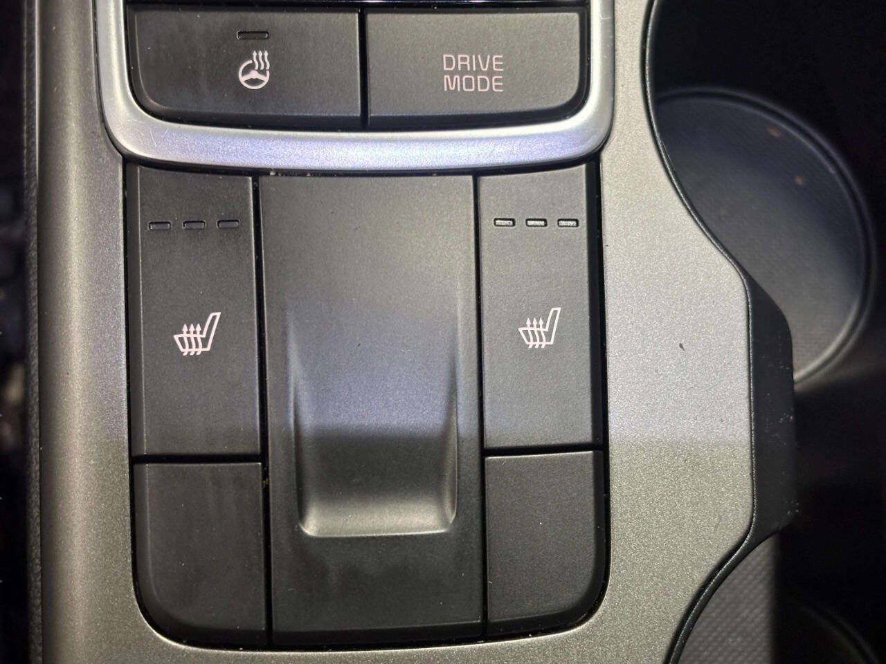 Used 2020 Kia Optima SE FWD image 33
