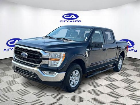 Used 2021 Ford F150 XLT w/ Equipment Group 301A Mid image 9