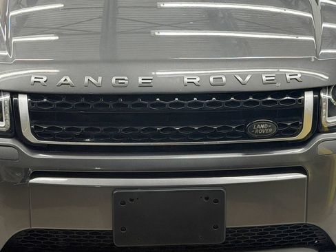 Used 2016 Land Rover Range Rover Evoque SE AWD/4WD image 5
