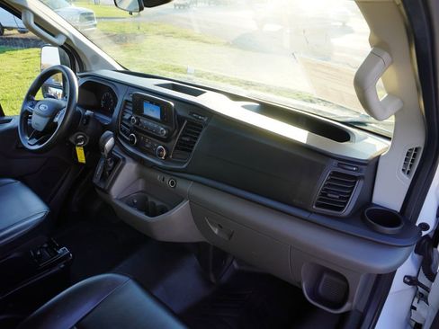 Used 2020 Ford Transit 250 Low Roof image 31