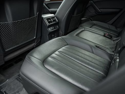Used 2018 Audi Q5 2.0T Premium Plus w/ Premium Plus Package AWD/4WD image 34