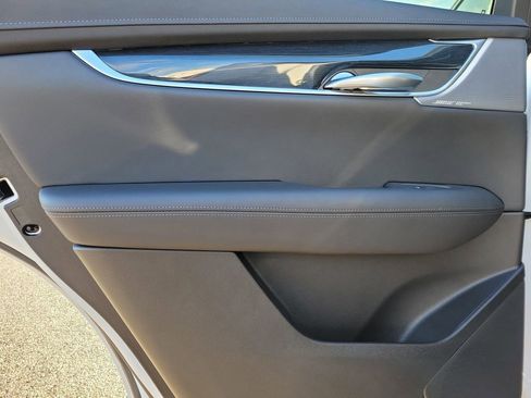 Certified 2024 Cadillac XT5 Premium Luxury w/ Technology Package image 11